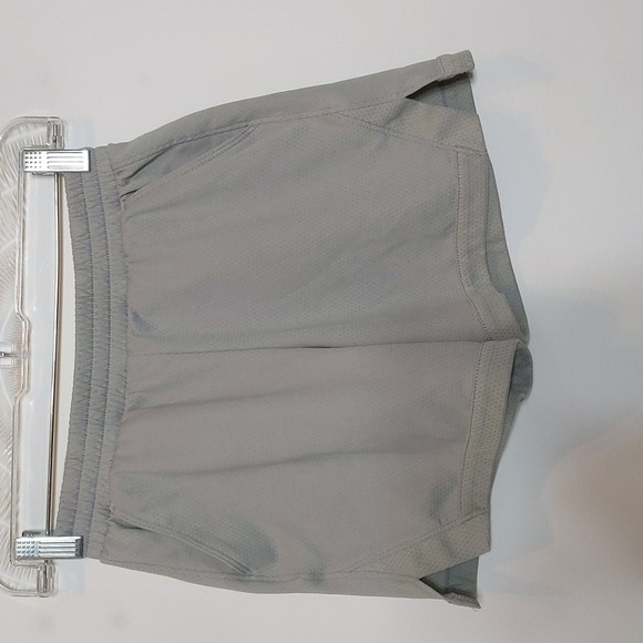 Gray Athletic Shorts Kids - Picture 1 of 4
